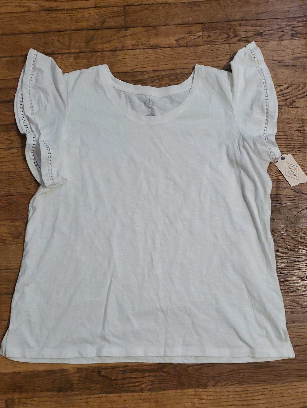NWT XXL St. John's Bay White Flutter Sleeve Tee